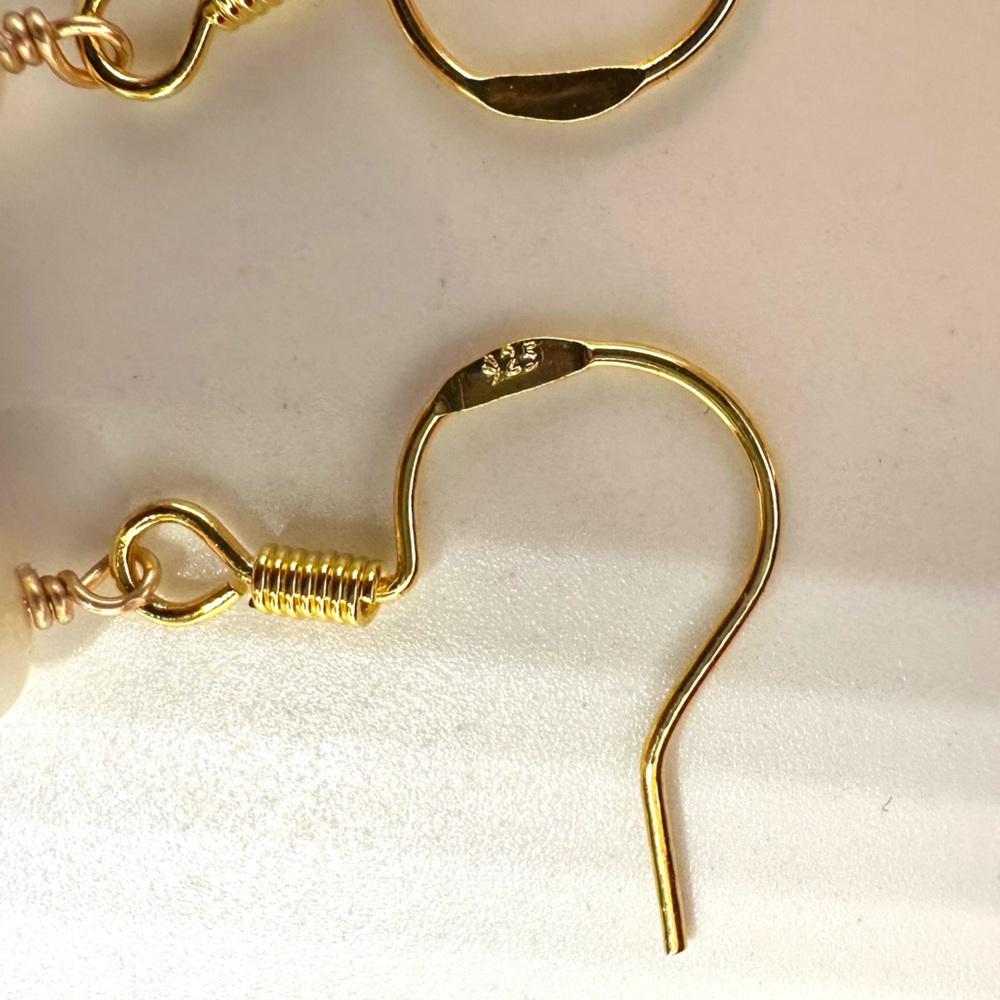 Last Pair⚜️Freshwater Pearl Dangly Earrings - Picture 4 of 4